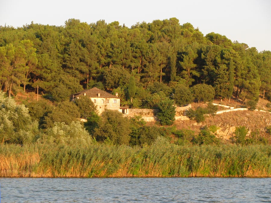 monastère