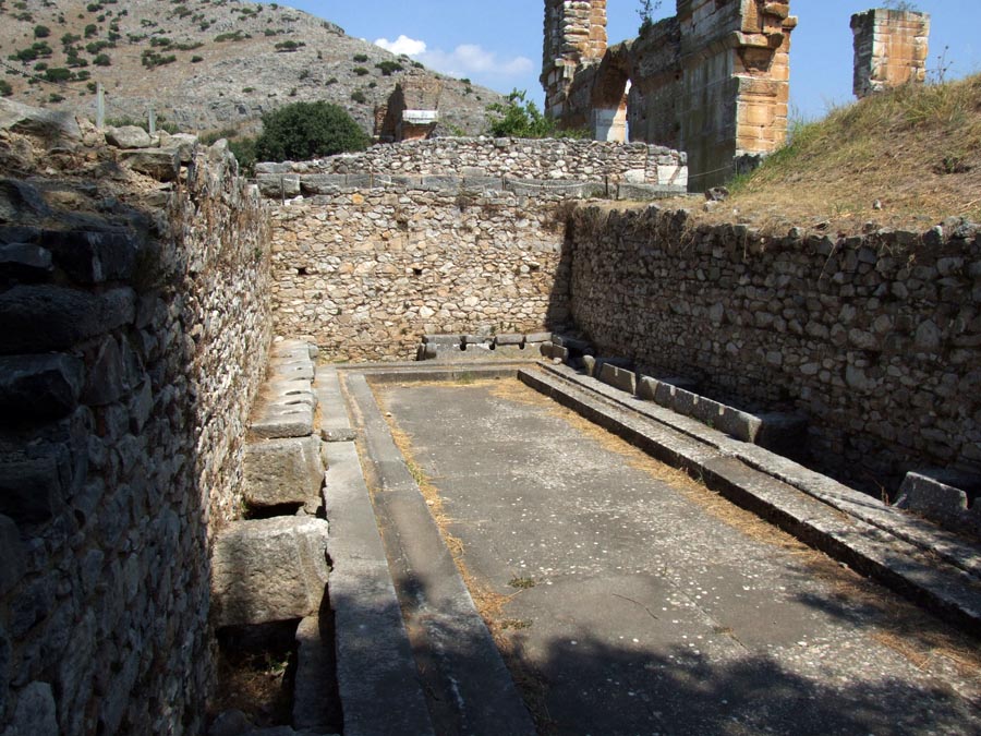 Filippi - latrines