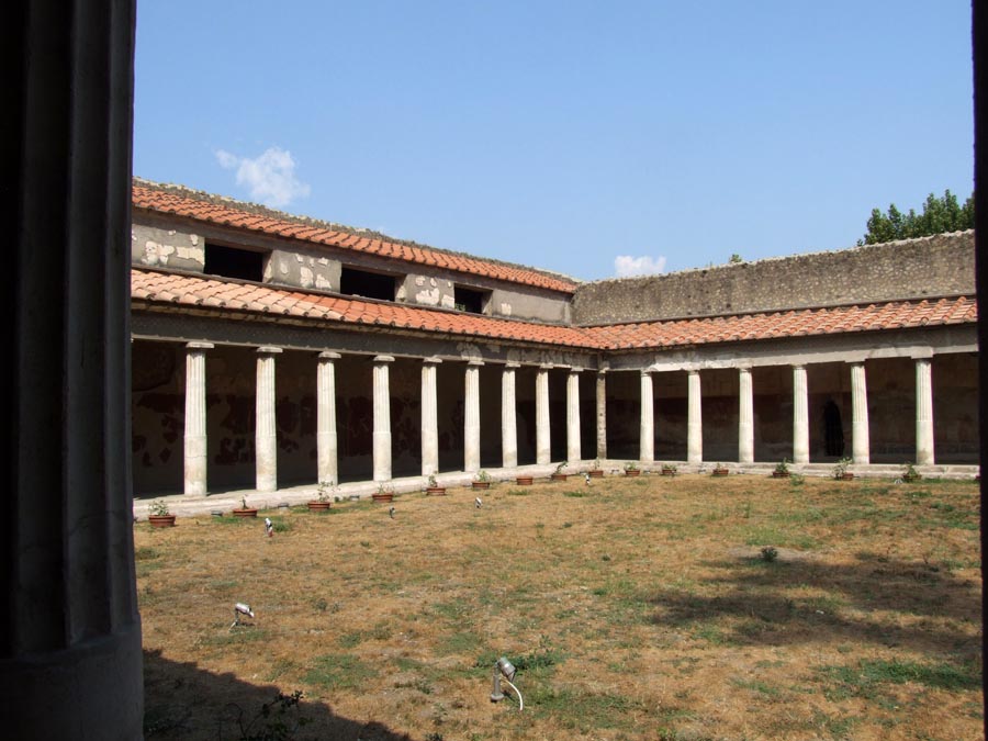 Oplontis