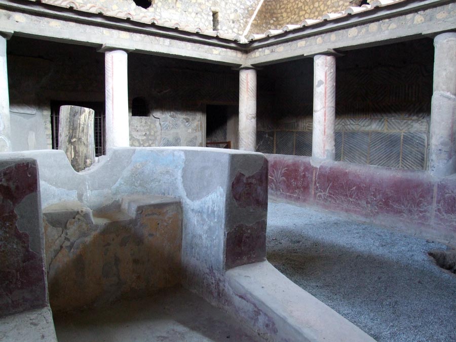 Oplontis