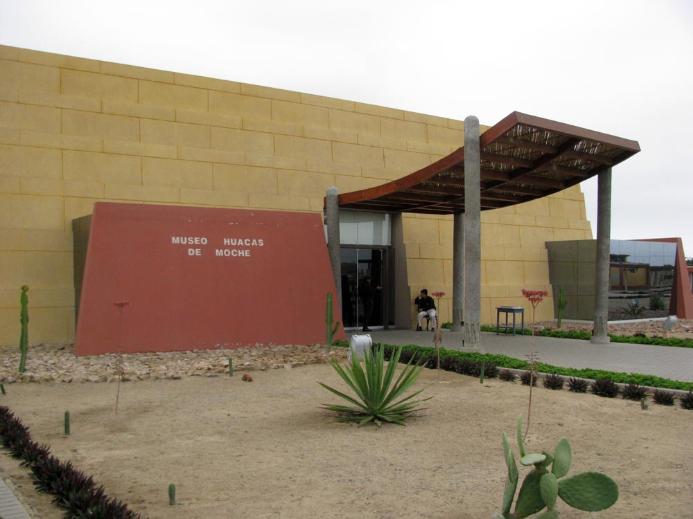Huaca de la Luna