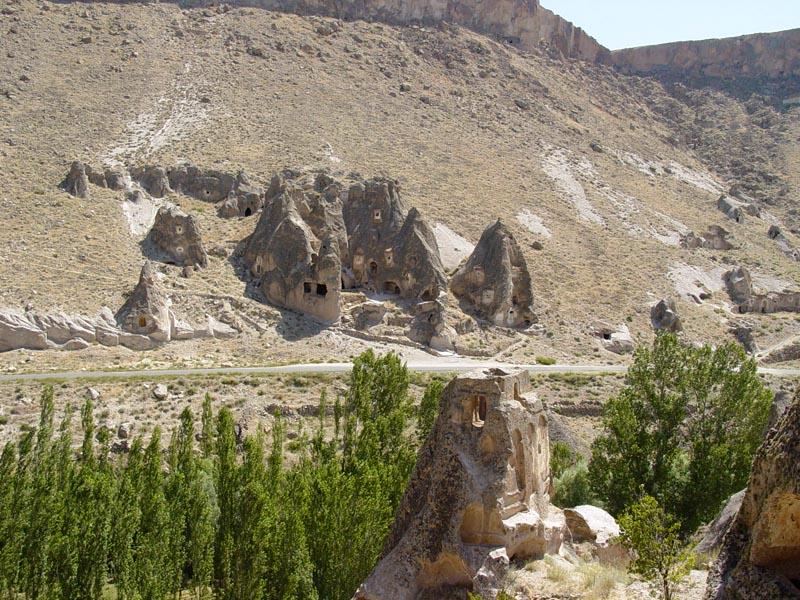 Soğanlı Soğanlı