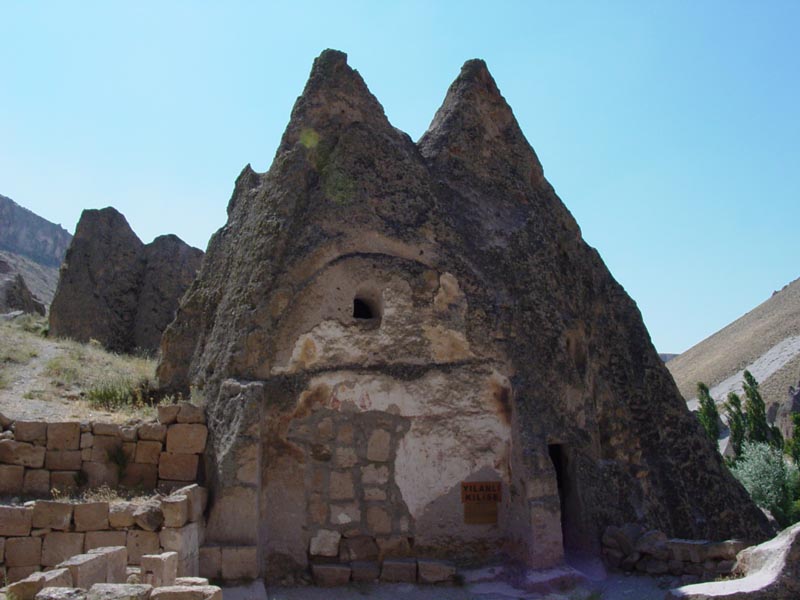 église au serpent église au serpent